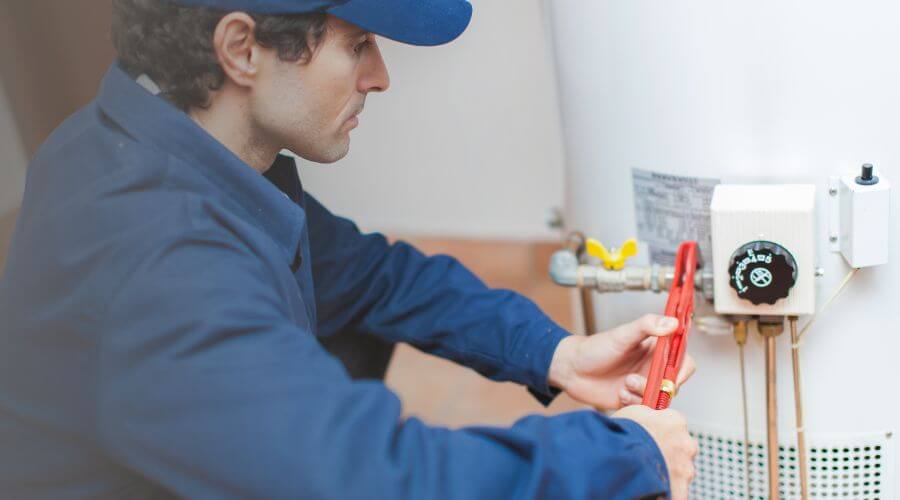 Professional water heater repair in Dunkirk, OH